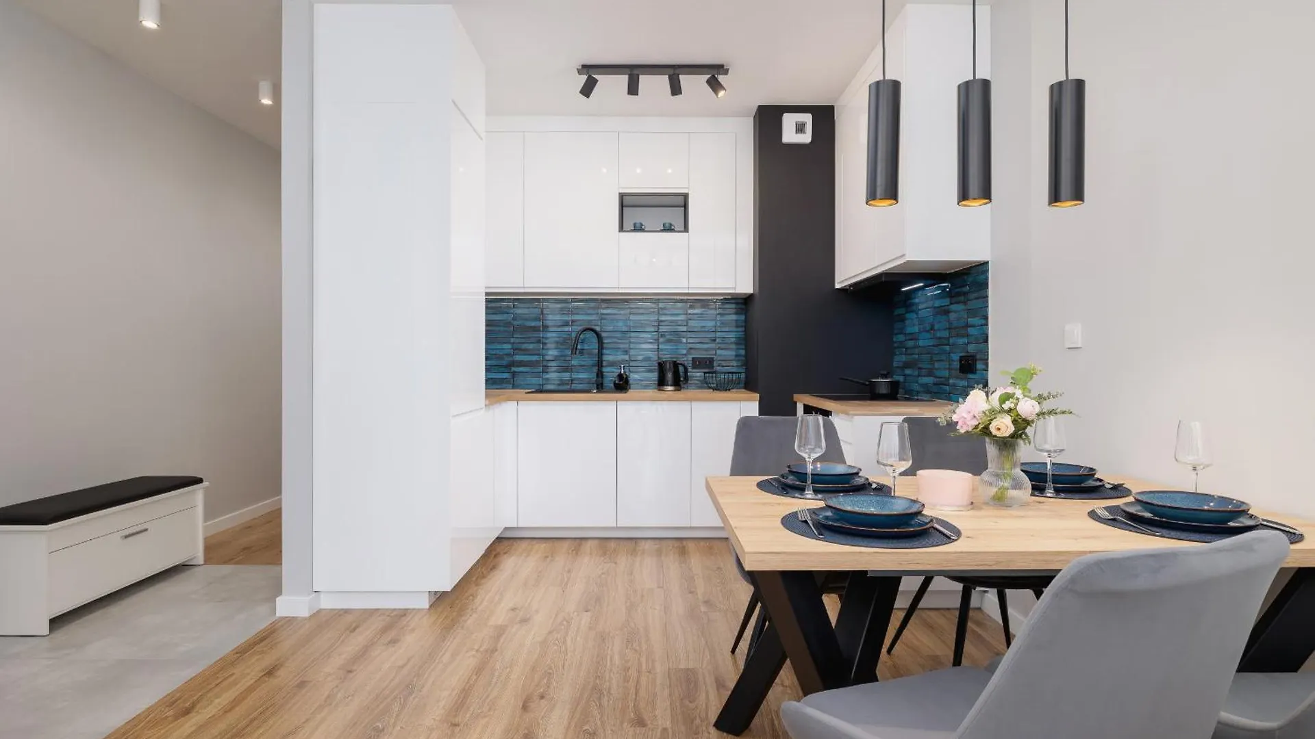Kielkowskiego Modern & Comfy Apartment With Balcony Cracow By Noclegi Renters Krakow