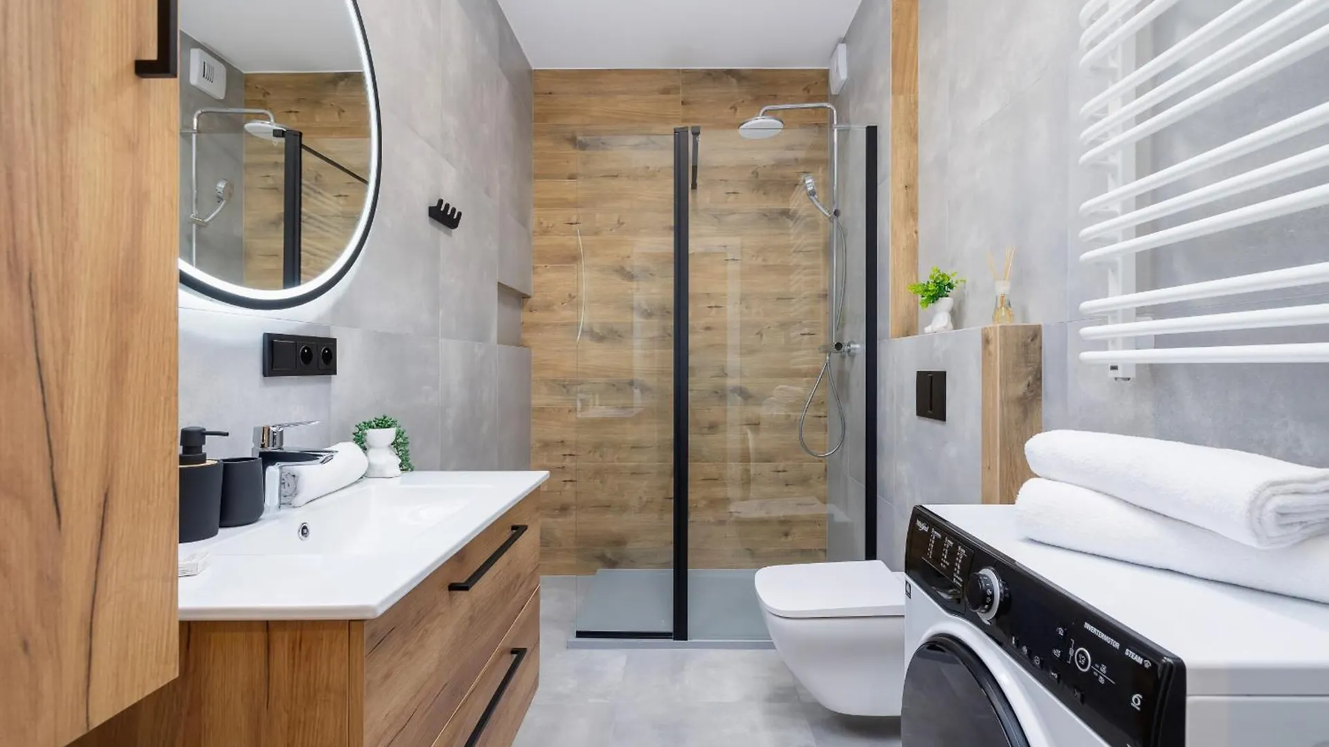 Kielkowskiego Modern & Comfy Apartment With Balcony Cracow By Noclegi Renters Krakow