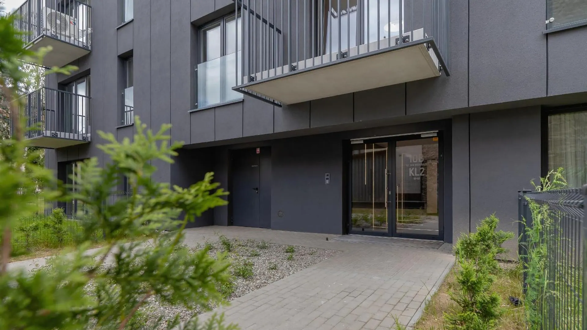 Kielkowskiego Modern & Comfy Apartment With Balcony Cracow By Noclegi Renters Kraków Polen